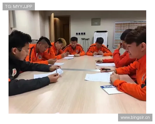 帕尔默主力前景：战术适配性与队内竞争分析