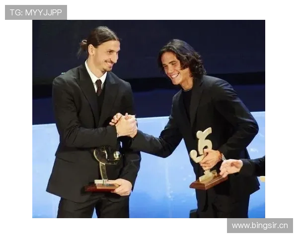 卡瓦尼与伊布锋线转移下的射门集中趋势对比