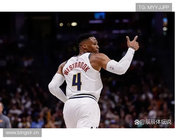 帕特里克·尤因内线防守提升球队篮板控制力明显拉开差距